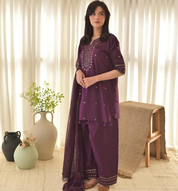 PURPLE AURA – 3 Piece Luxury Suit