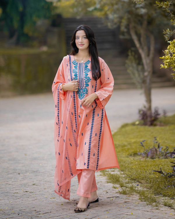 Zeenat Emb 3pc