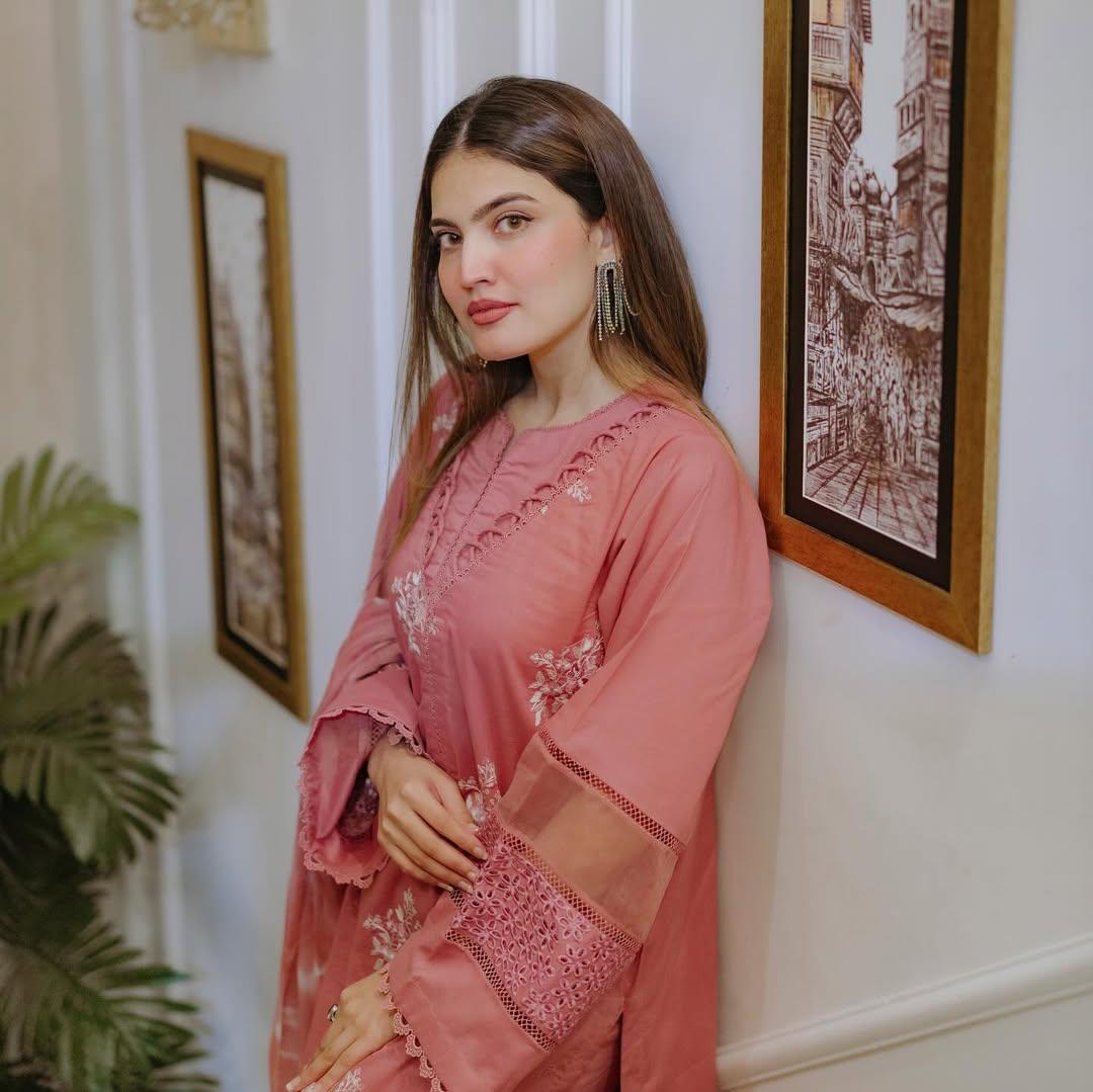 Horiya Emb Co-ord Set