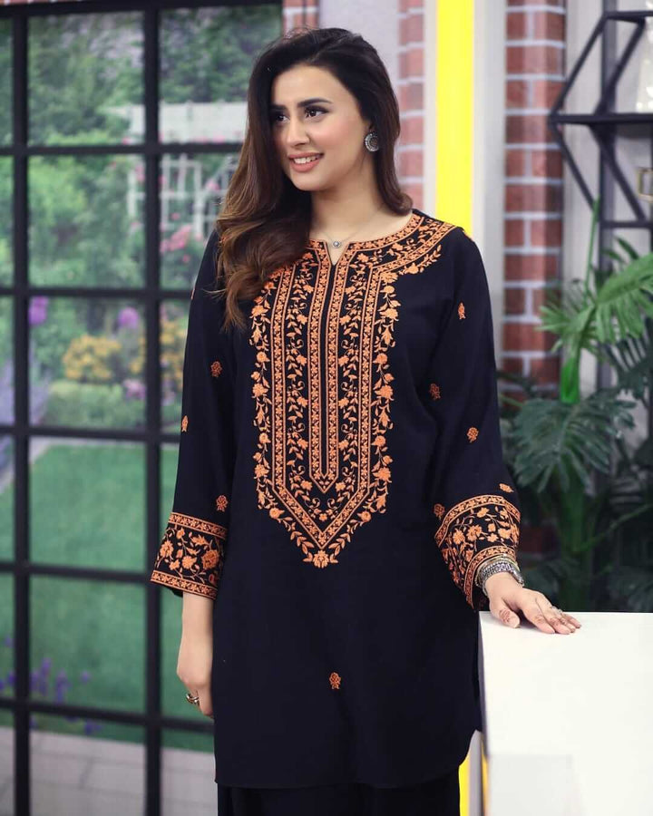 Sofia Emb Work 2pc - Riwaiti Rang